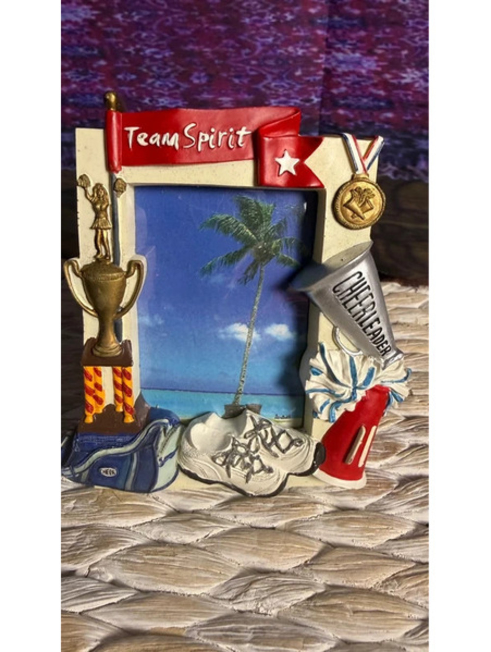 3D Cheerleading theme resin picture frame 3x5